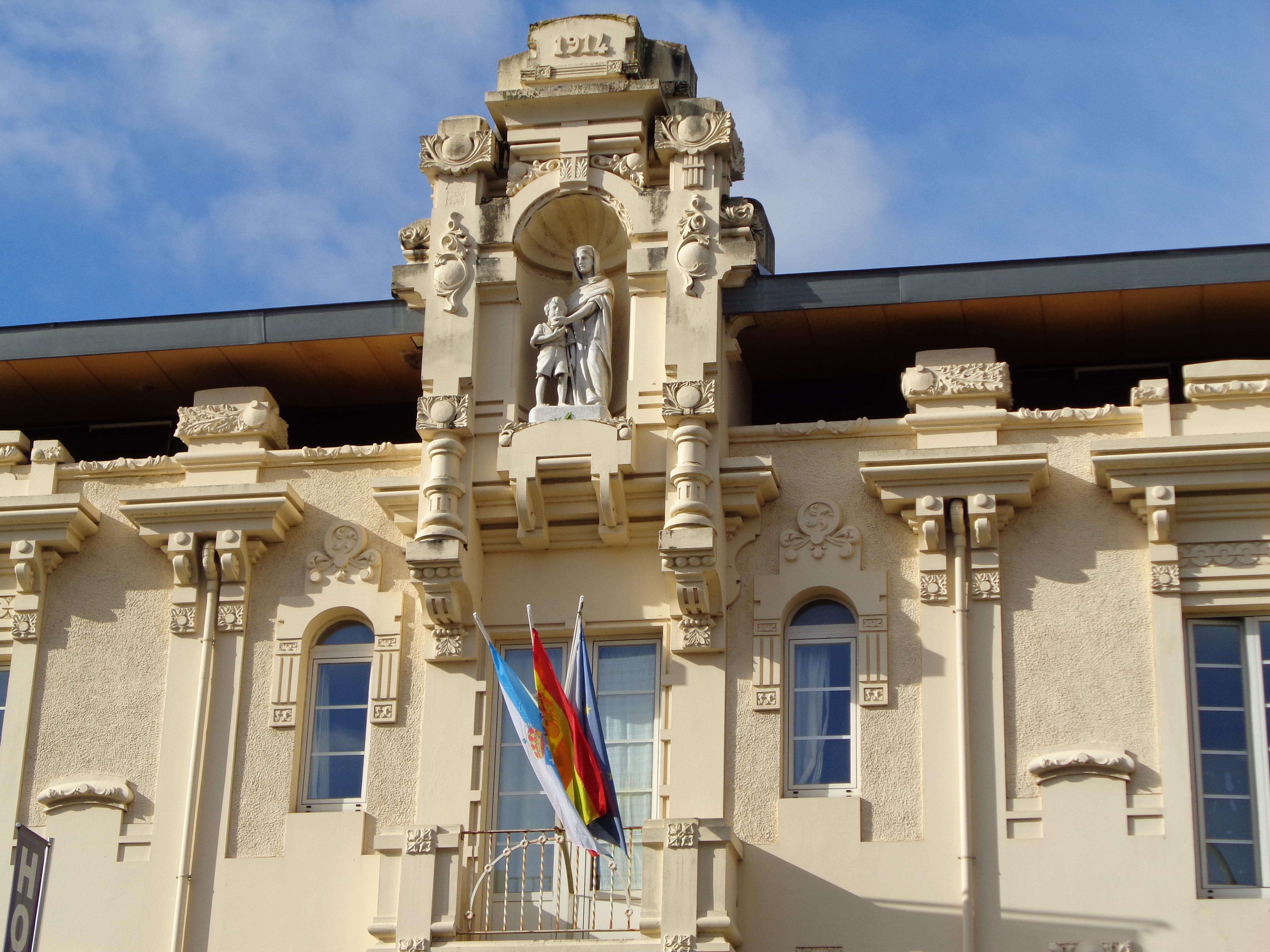 Hotel Villa De Betanzos Buitenkant foto